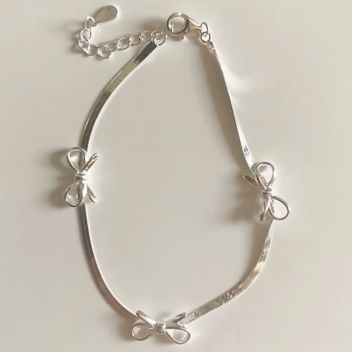 دستبند پاپیون