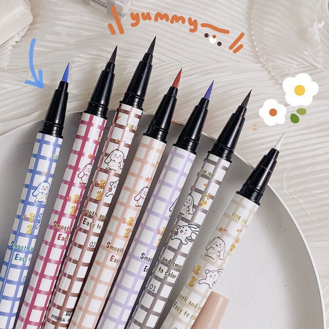 خط چشم رنگی