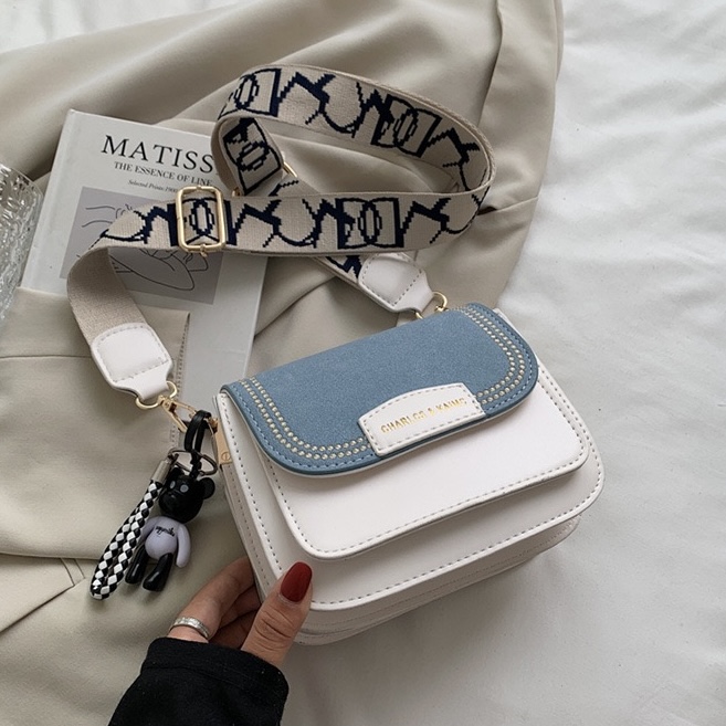 کیف کراس Charles & Keith